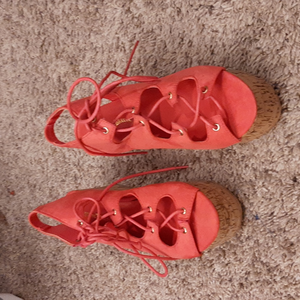NWOT wedges